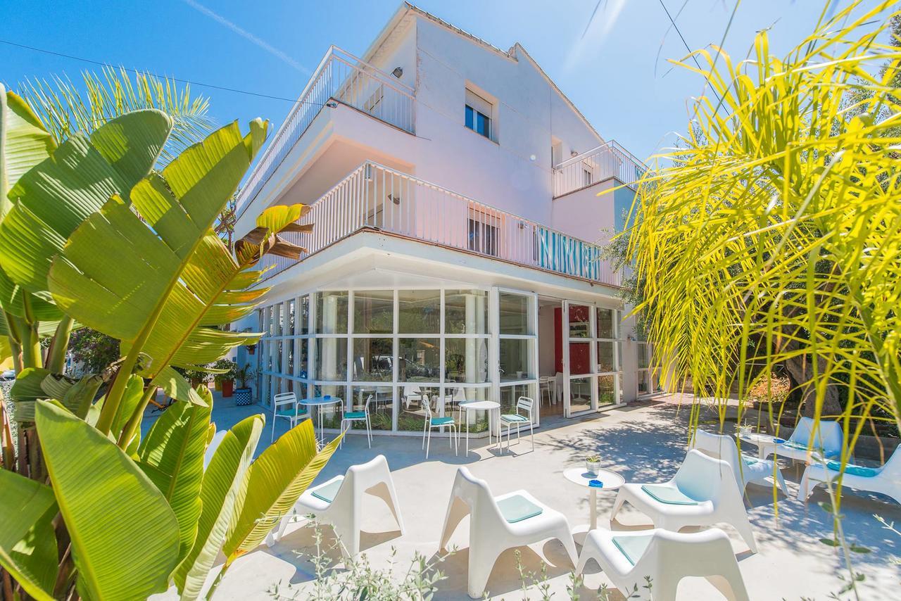 Sitges Beach Hostel Exterior foto
